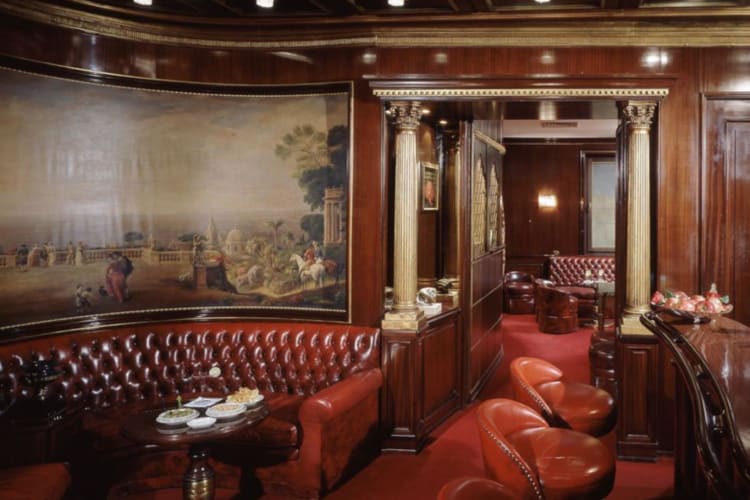 Hassler Bar